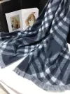 New cross-border in-stock scarves wholesale e-commerce live streaming supply chain supply of Liangsi Bagg Application Scenario